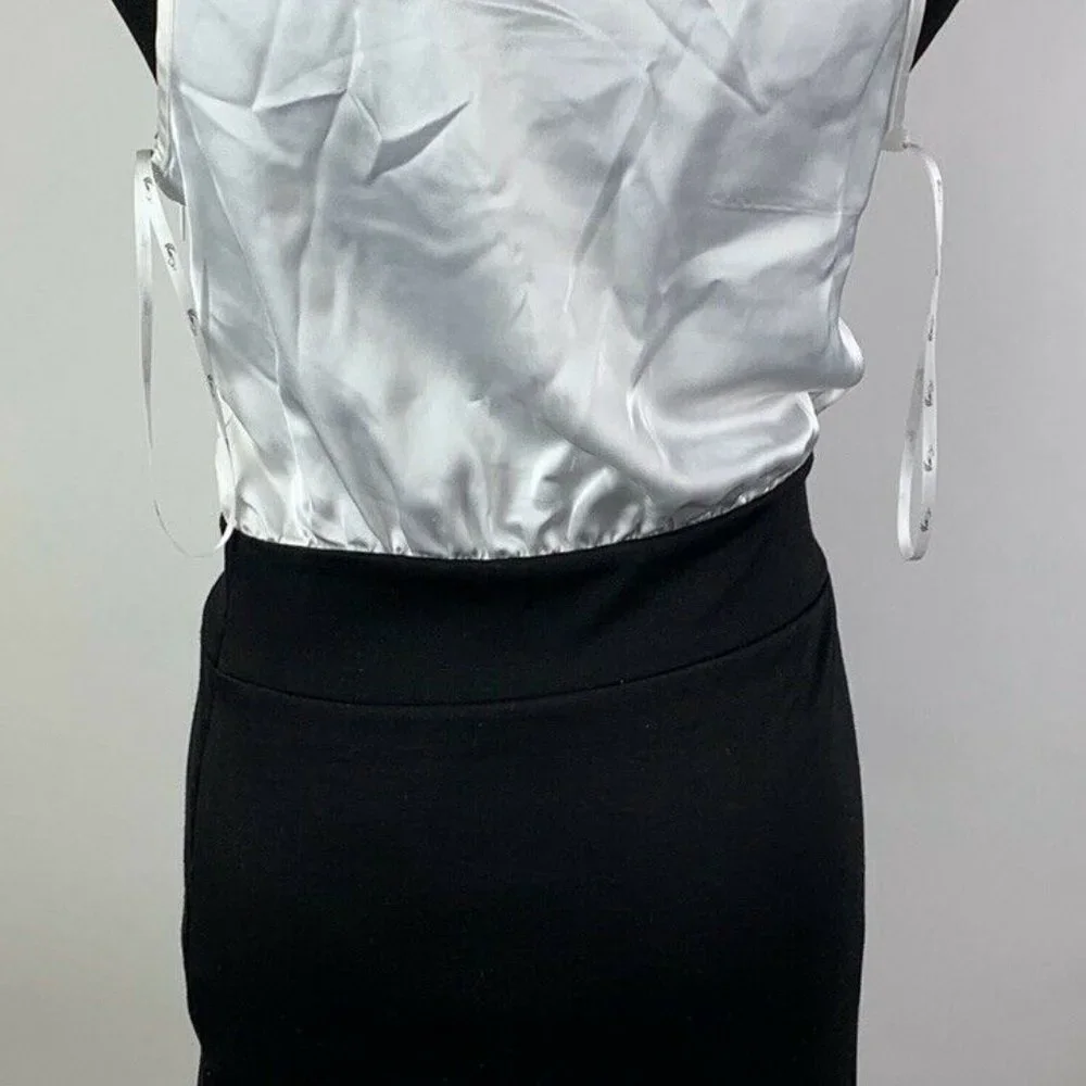 Forever 21 XX1 Black White Bodycon Sleeveless Care‎